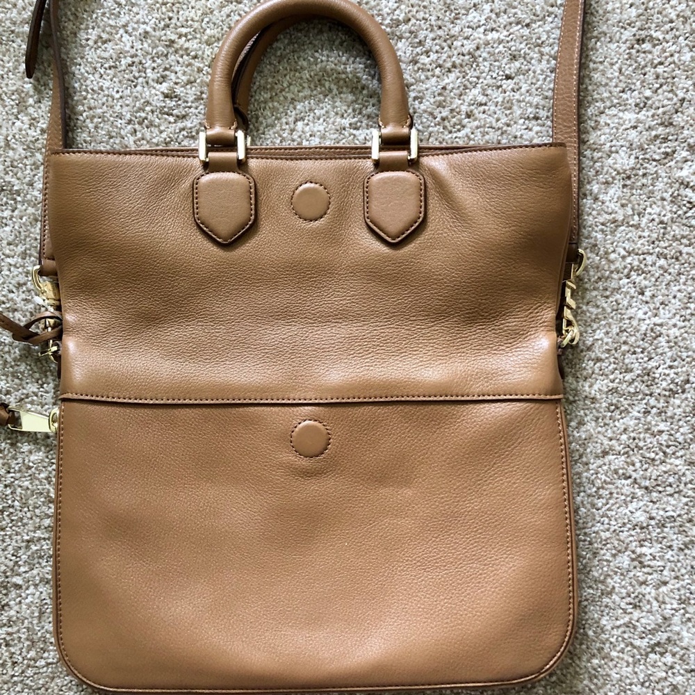 • S O L D • Tory Burch Crossbody - Picture 3 of 6